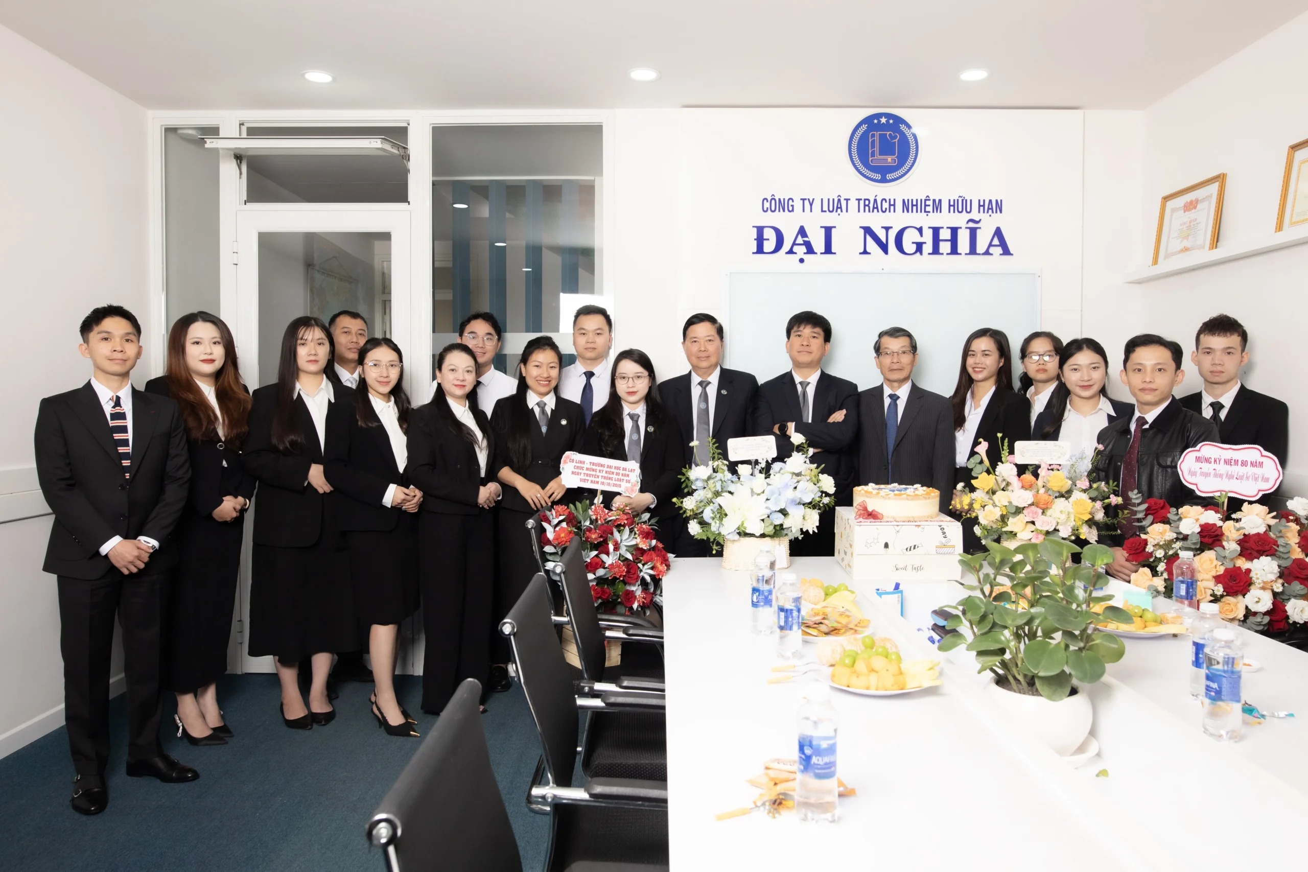 Hình giới thiệu công ty 3-min