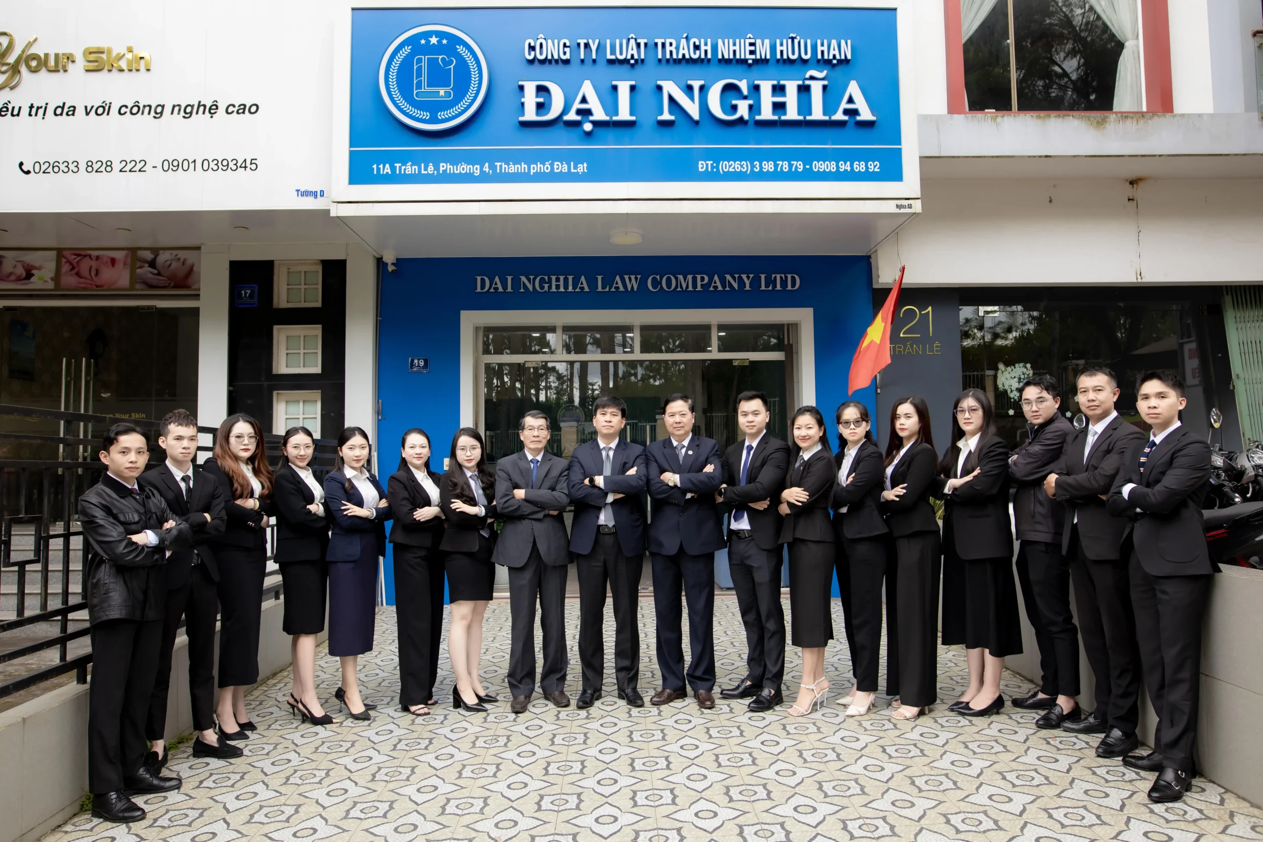 Hình giới thiệu công ty 2-min (1)